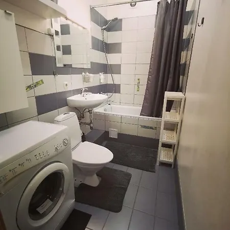 Apartment Auras In The Center Of
